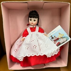 Vintage Madame Alexander Doll Little Women "JO" In Box 1981